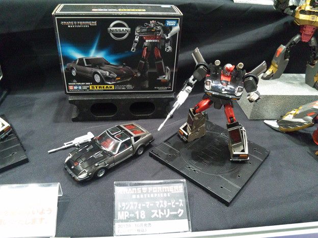 Tokyo Toy Show 2013 - Masterpiece Transformers Display with MP-12T
